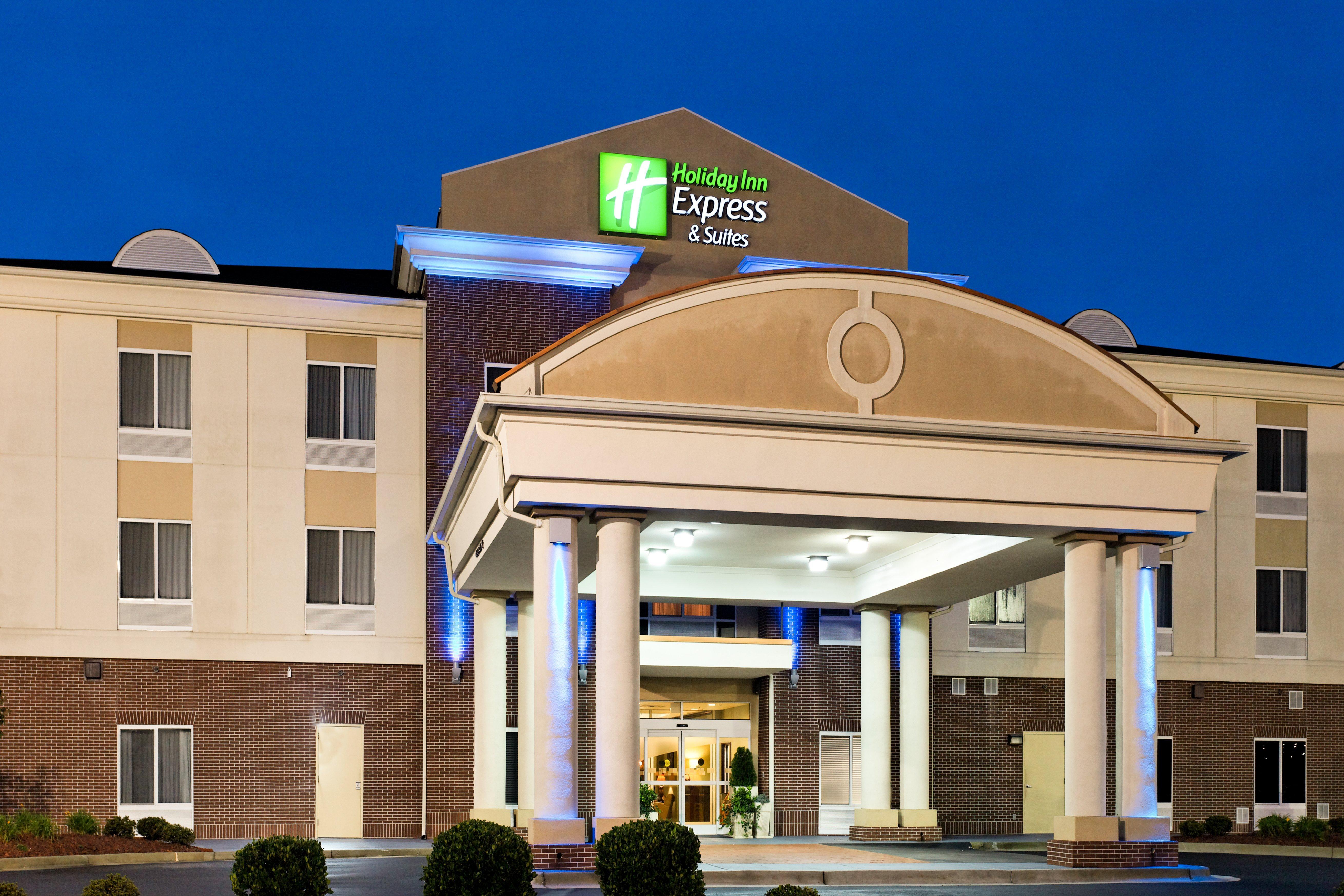 Holiday Inn Express Hotel & Suites Athens By Ihg Exterior photo